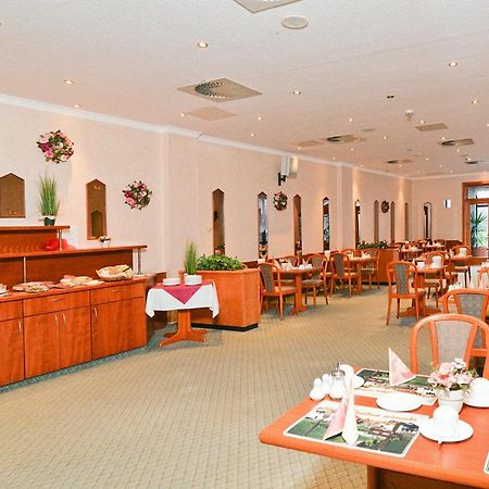 Landgasthof & Hotel Waldow Guben Εξωτερικό φωτογραφία