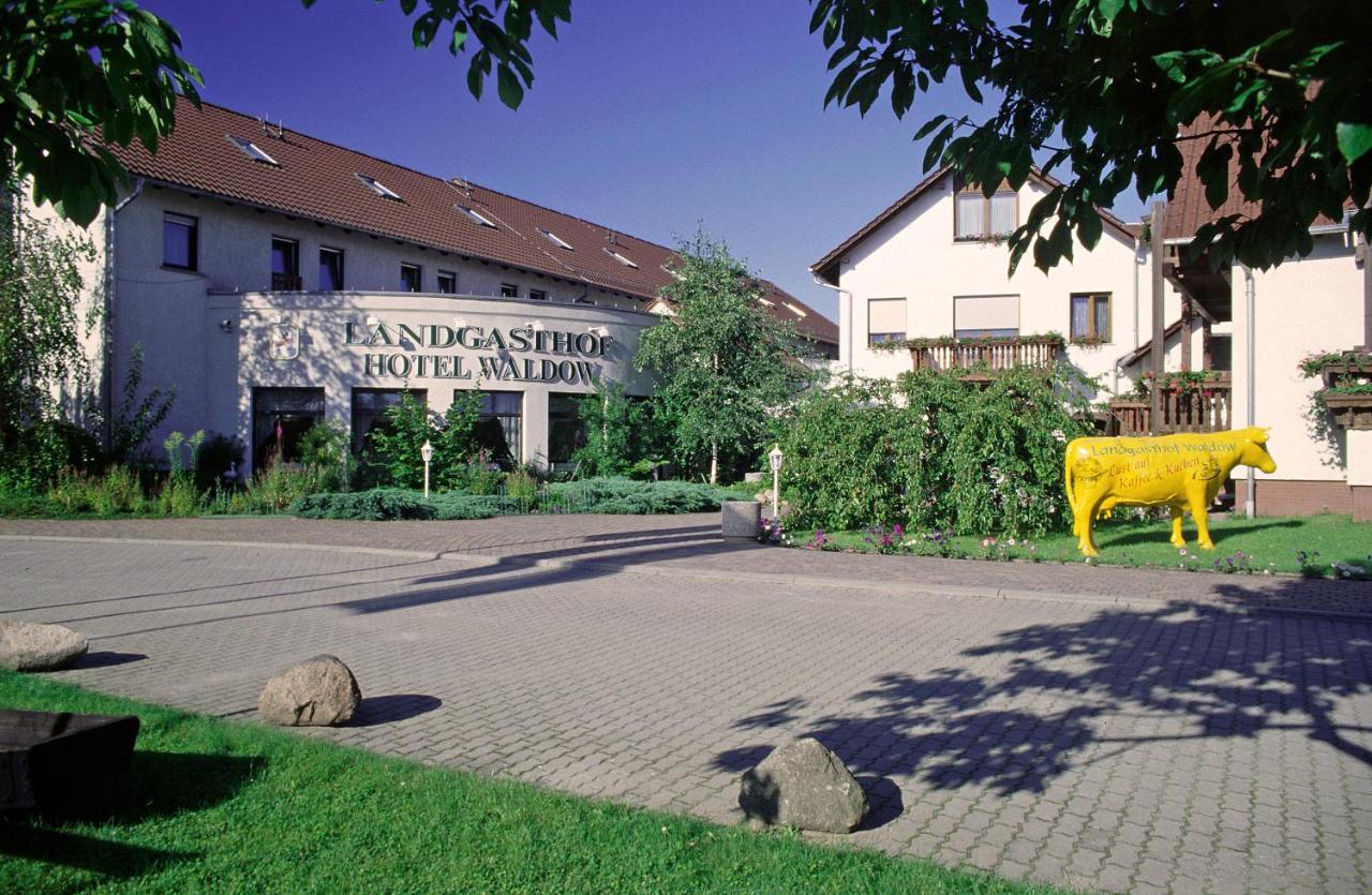 Landgasthof & Hotel Waldow Guben Εξωτερικό φωτογραφία
